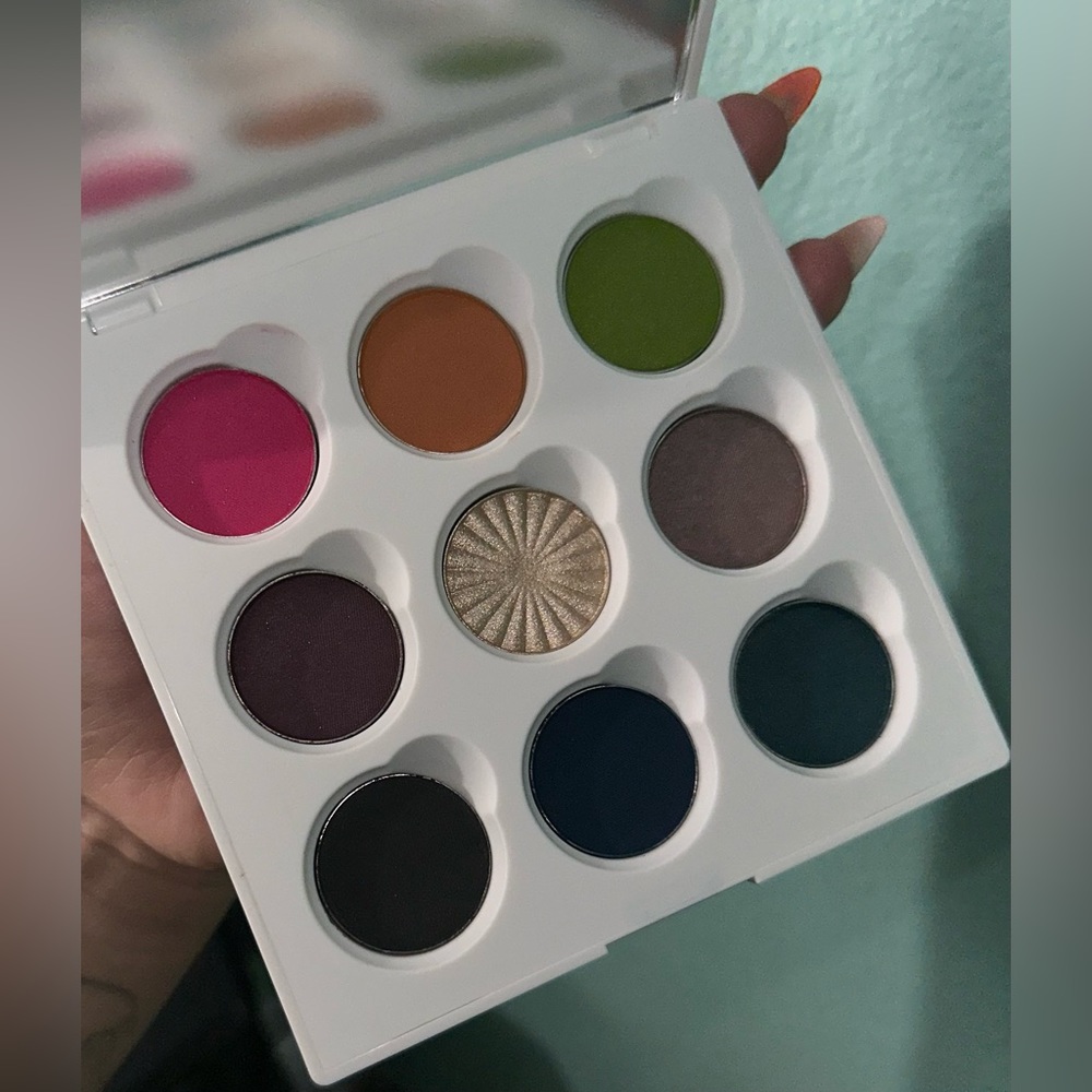 Ofra x francesa tolot palette
